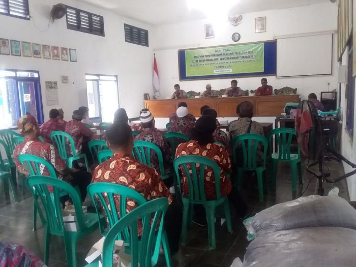 KEGIATAN PELATIHAN PEMBINAAN LEMBAGA KEMASYARAKATAN DESA KETUA RW DAN KETUA RT 01